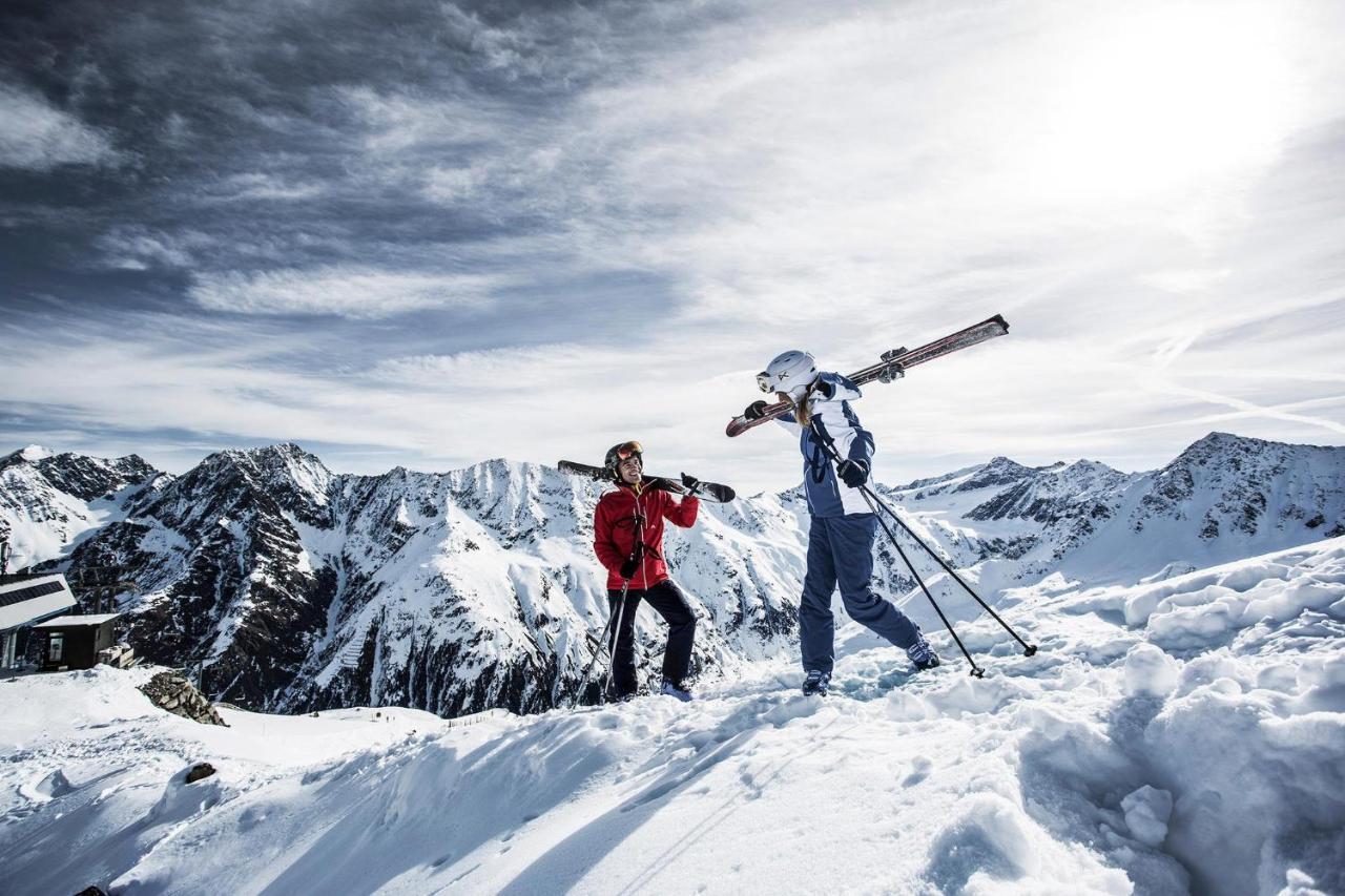 Hotel Vier Jahreszeiten Sankt Leonhard im Pitztal Exterior foto